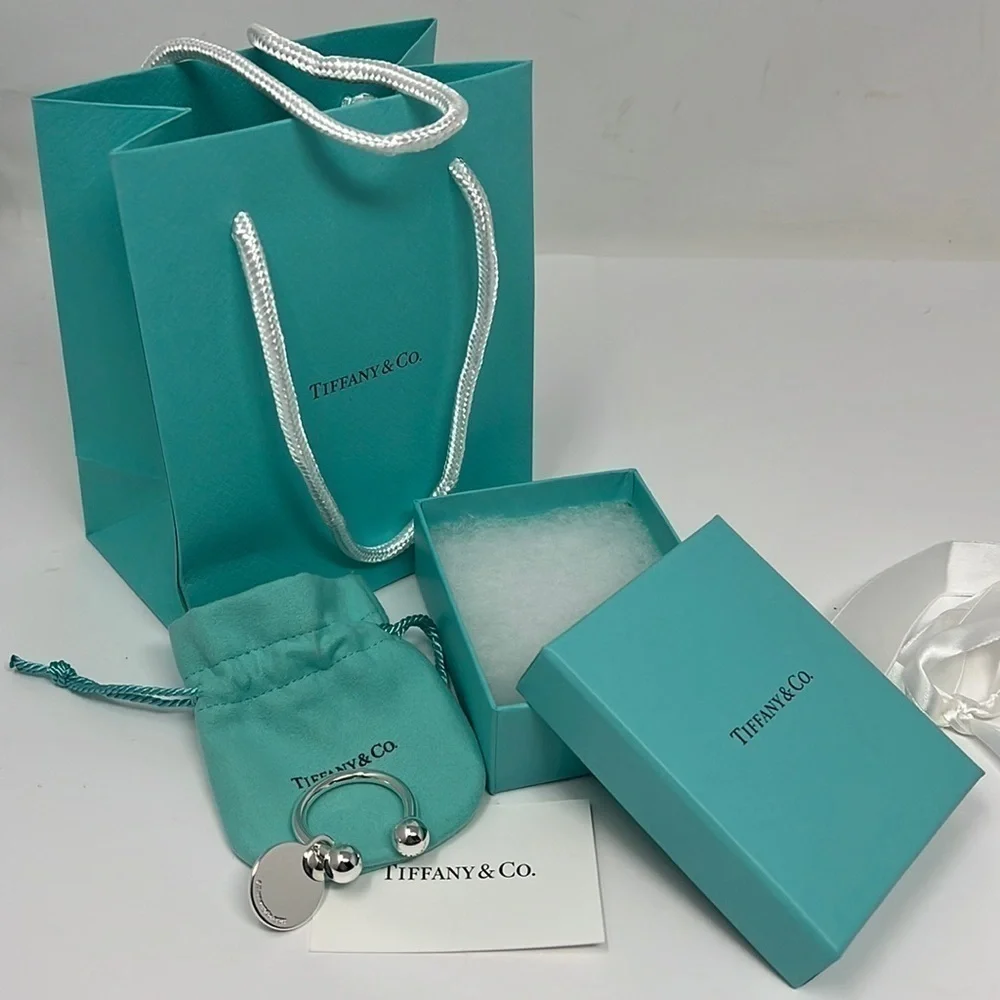 Tiffany & Co Silver Round Tag Key Ring - New with box and bag